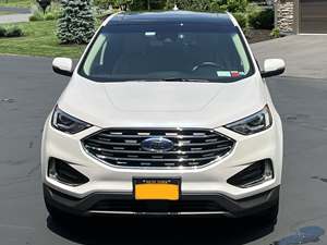 White 2019 Ford Edge