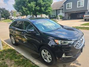 Black 2020 Ford Edge