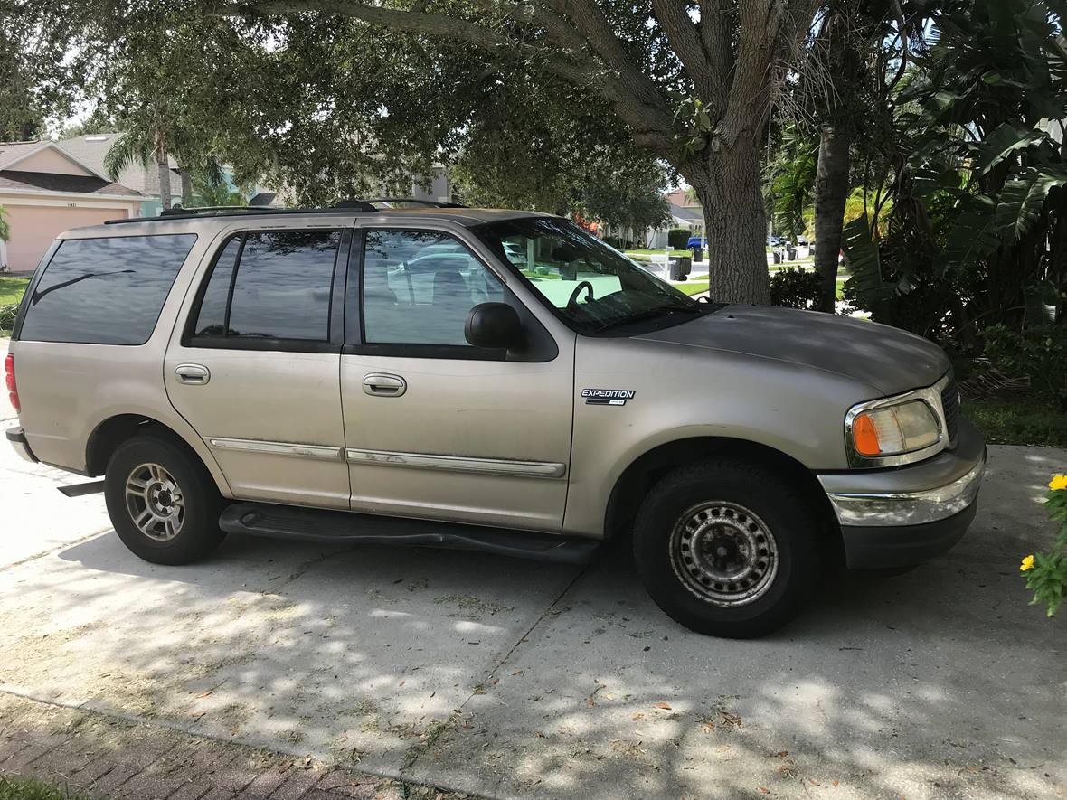 2001 Ford Expedition for sale by owner in Riverview