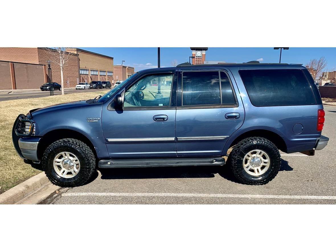 2002 Ford Expedition for sale by owner in Lakewood