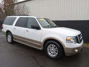 White 2011 Ford Expedition EL