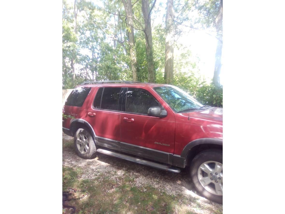 2004 Ford Explorer for sale by owner in Mount Sterling