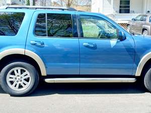 Blue 2009 Ford Explorer