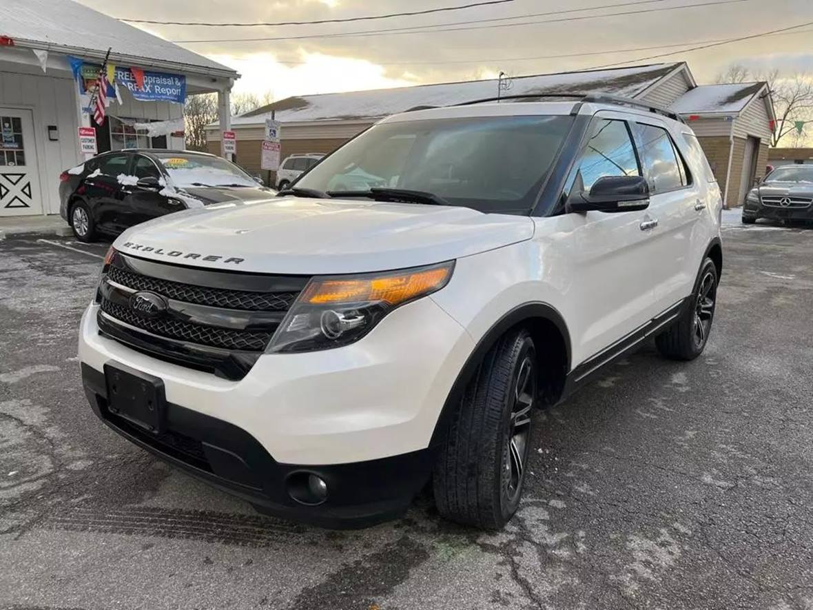 2013 Ford Explorer for sale by owner in Lorain