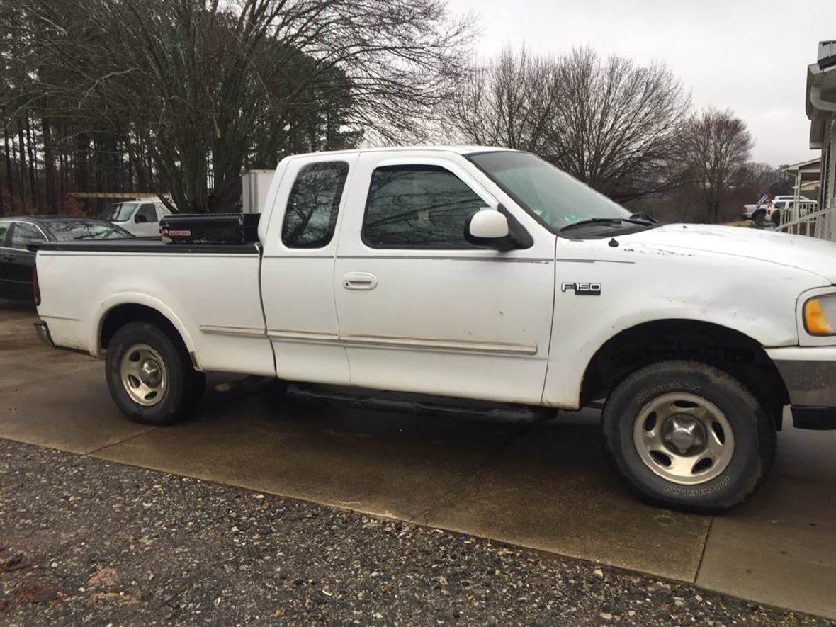 1997 Ford F-150 for sale by owner in Mooresville