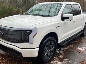 White 2022 Ford F-150 Lightning