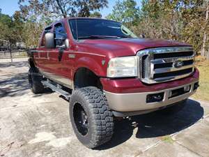 Red 2005 Ford F-250 Super Duty