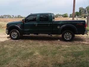 2009 Ford F-250 Super Duty with Green Exterior