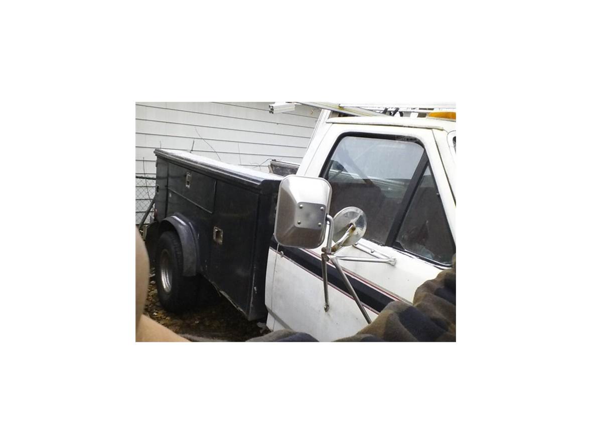1990 Ford F 350 for sale by owner in Midlothian