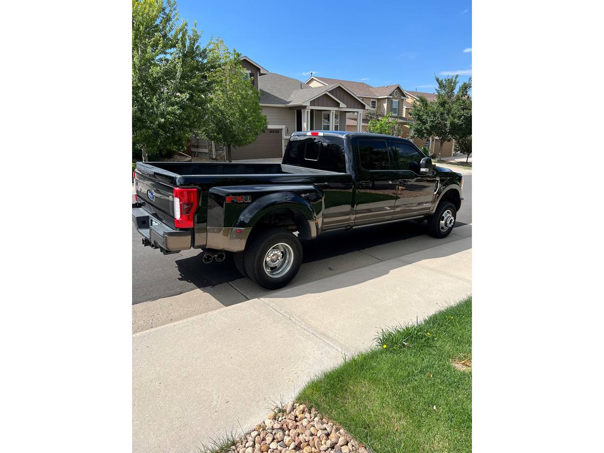 2017 Ford F-350 for sale by owner in Englewood