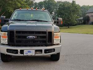 Green 2008 Ford F-350 Super Duty