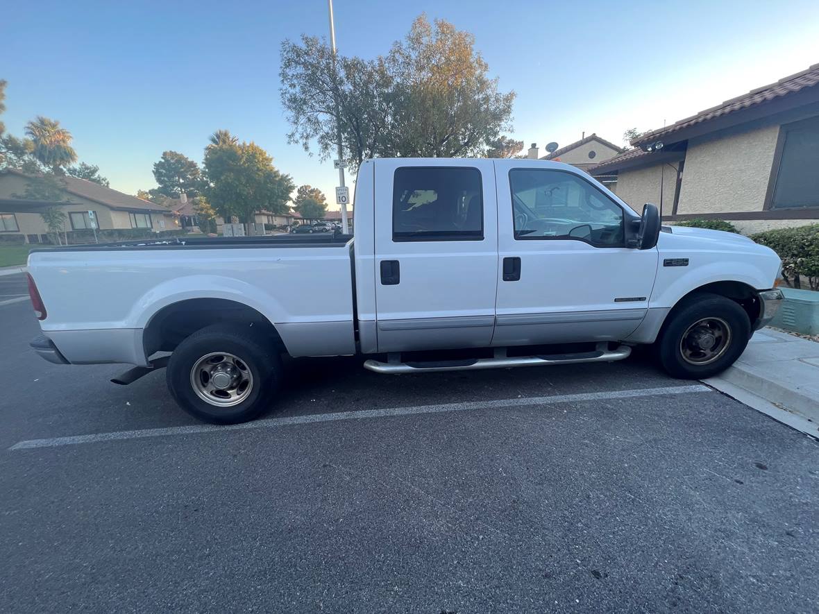 2002 Ford F250 super duty diesel 7.3l international engine  for sale by owner in Las Vegas