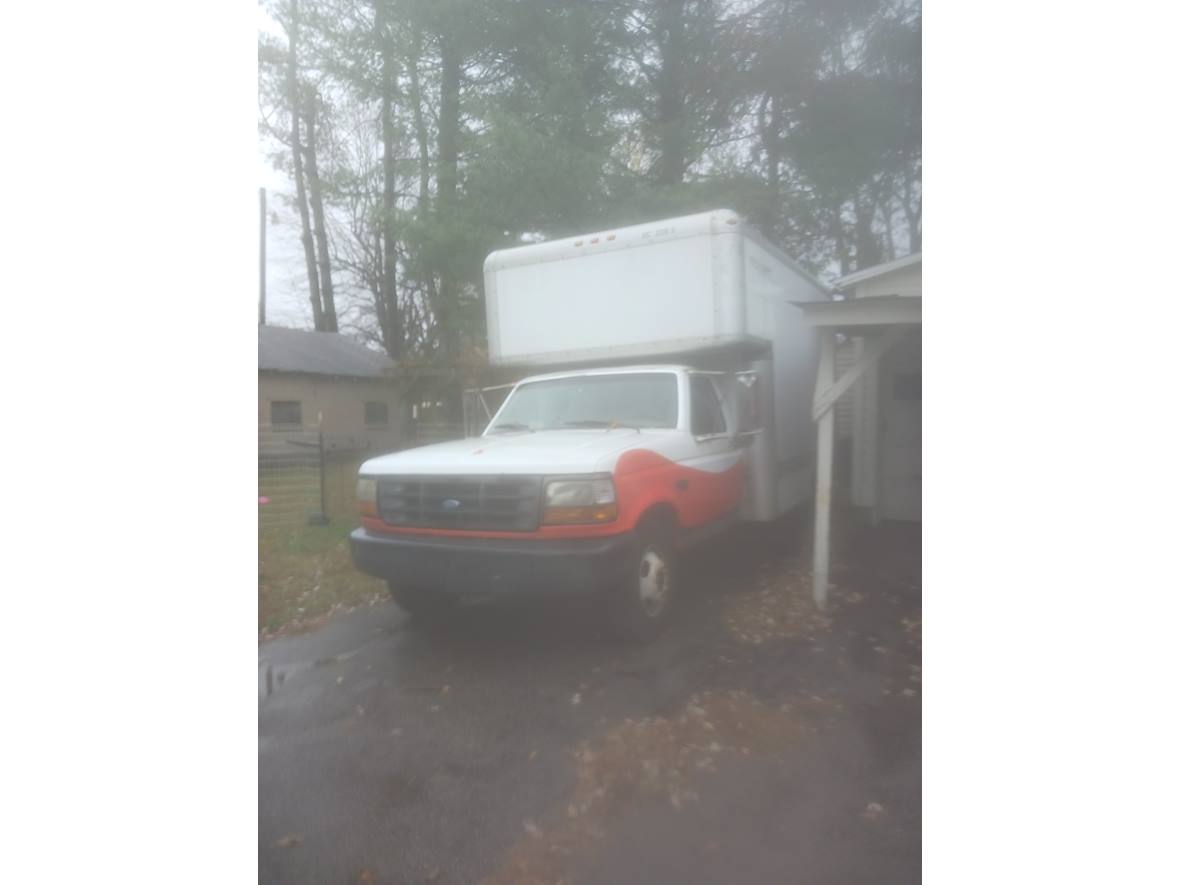 1997 Ford F350 BOX BED for sale by owner in Madisonville