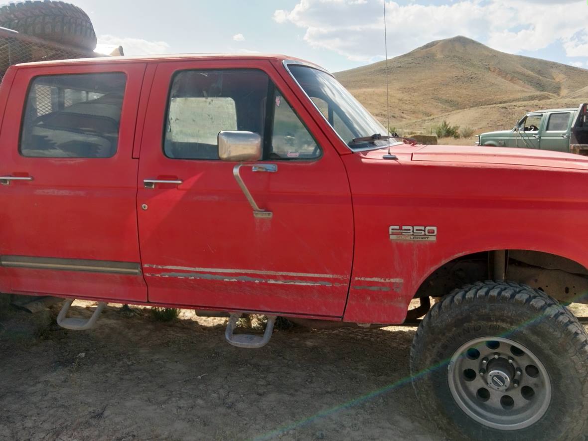 1987 Ford F350 XLT lariat crew cab for sale by owner in Grand Junction