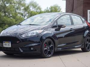 Black 2016 Ford Fiesta