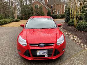 2013 Ford Focus with Red Exterior