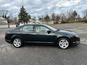 Green 2010 Ford Fusion