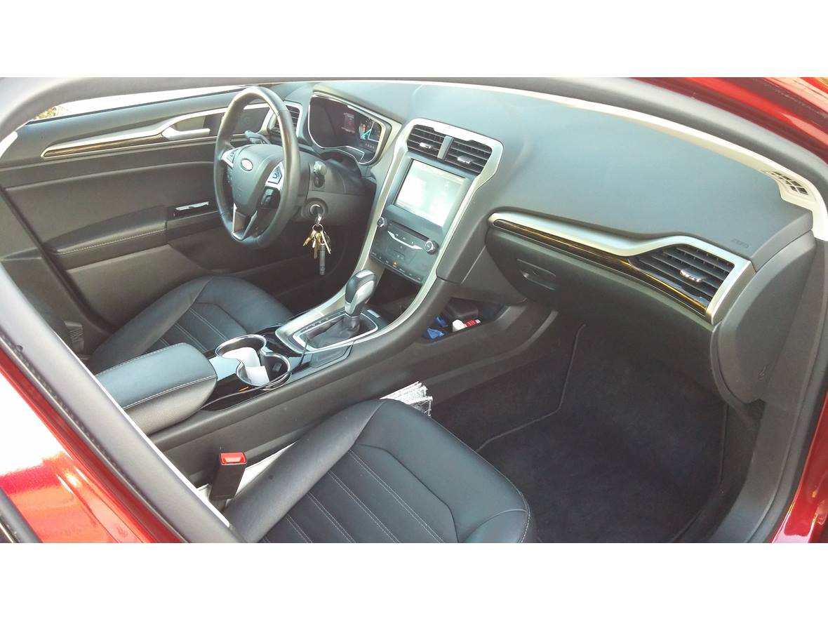 2014 Ford Fusion for sale by owner in Willard