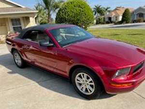 Red 2007 Ford Mustang