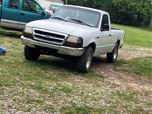 White 2000 Ford Ranger