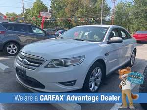 White 2011 Ford Taurus