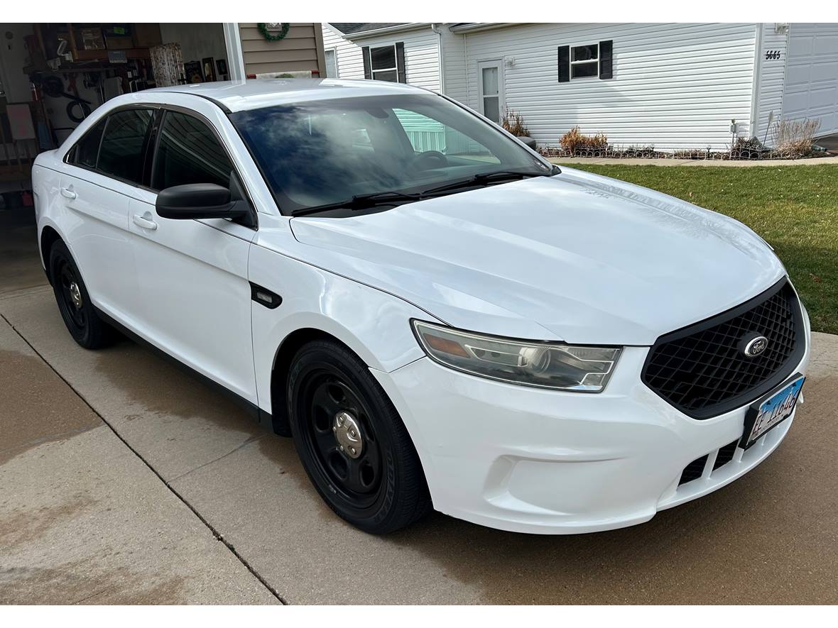 2014 Ford Taurus for sale by owner in Loves Park