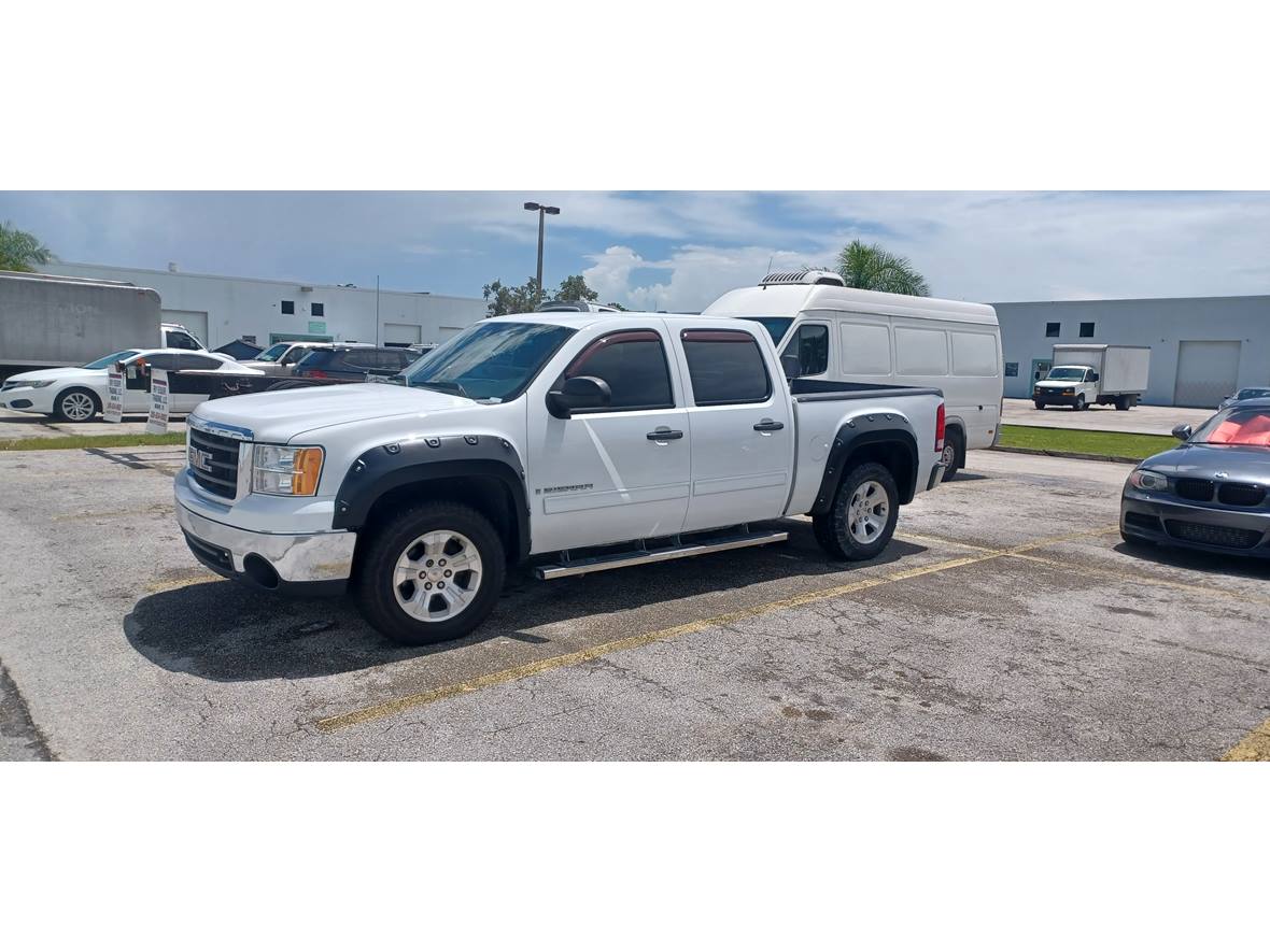 2008 GMC Sierra 1500 for sale by owner in Miami