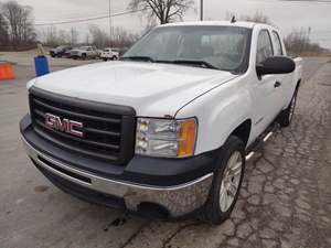 White 2009 GMC Sierra 1500 Classic