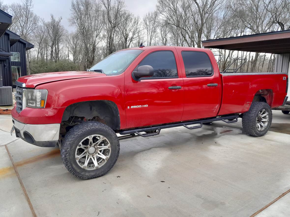 2009 GMC Sierra 2500HD for sale by owner in Liberty