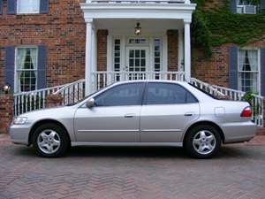 1996 Honda Accord with Silver Exterior