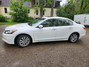 2012 Honda Accord with White Exterior