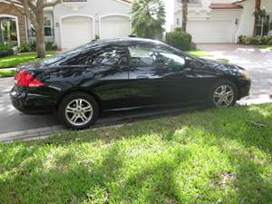 2006 Honda Accord Coupe with Black Exterior