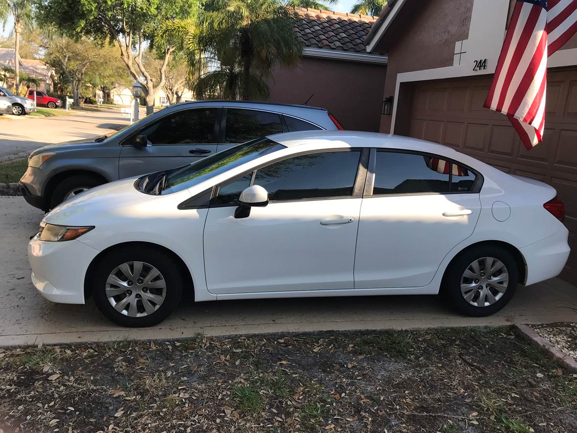 2012 Honda Civic for sale by owner in Pompano Beach