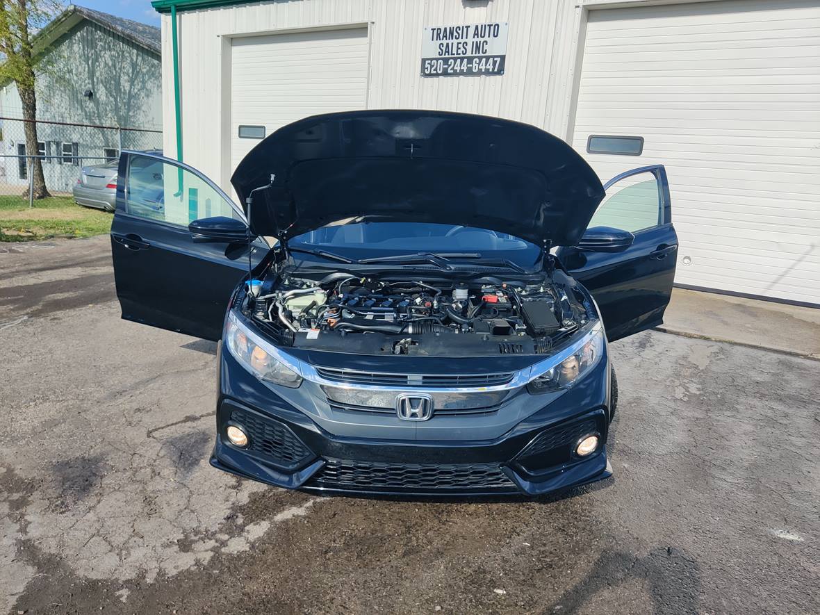 2019 Honda Civic Hatchback for sale by owner in New Carlisle