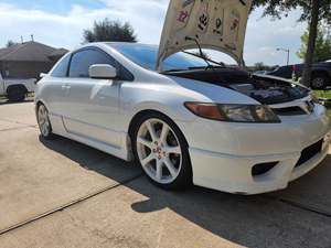 2008 Honda Civic Si Coupe with White Exterior