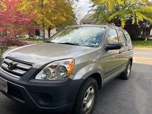 Gray 2005 Honda Cr-V