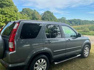 Gray 2006 Honda Cr-V SE