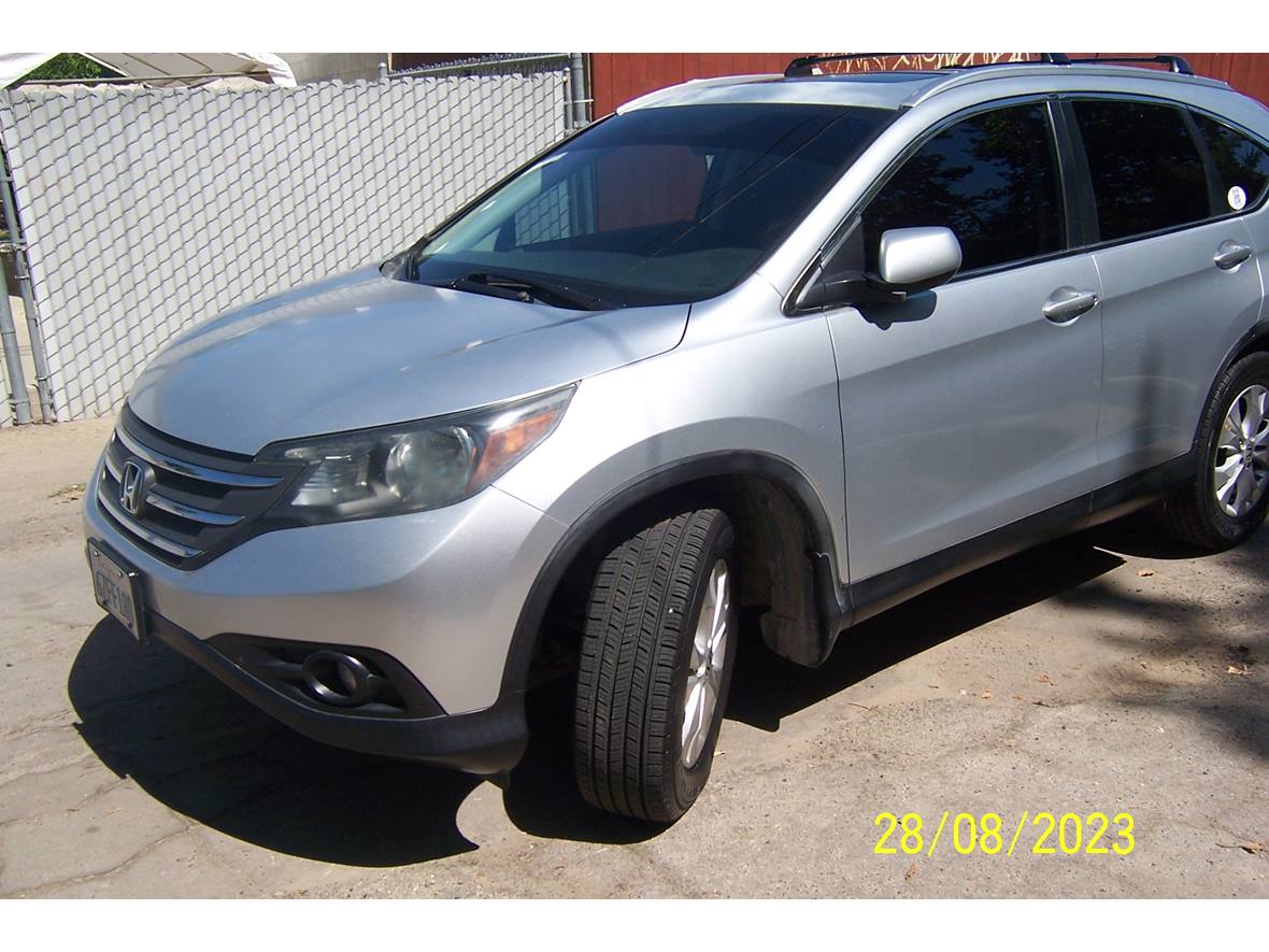 2013 Honda Cr-V for sale by owner in Reedley