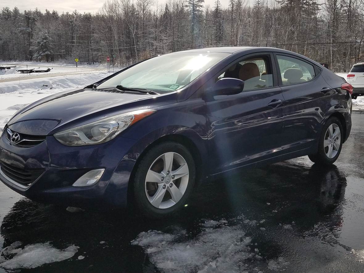 2013 Hyundai Elantra GLS for sale by owner in Chichester