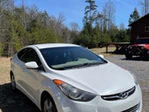 White 2013 Hyundai Elantra GLS