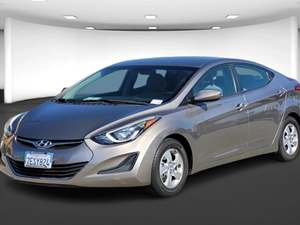 Beige 2014 Hyundai Elantra SE Sedan