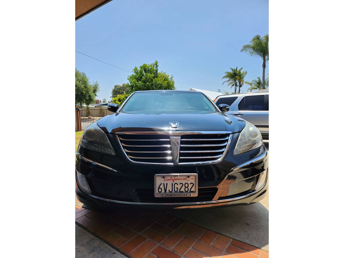 2012 Hyundai Equus Signature for sale by owner in Garden Grove