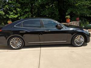 2014 Hyundai Equus with Black Exterior