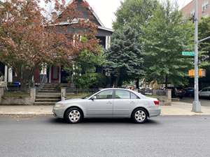 Gray 2010 Hyundai Sonata