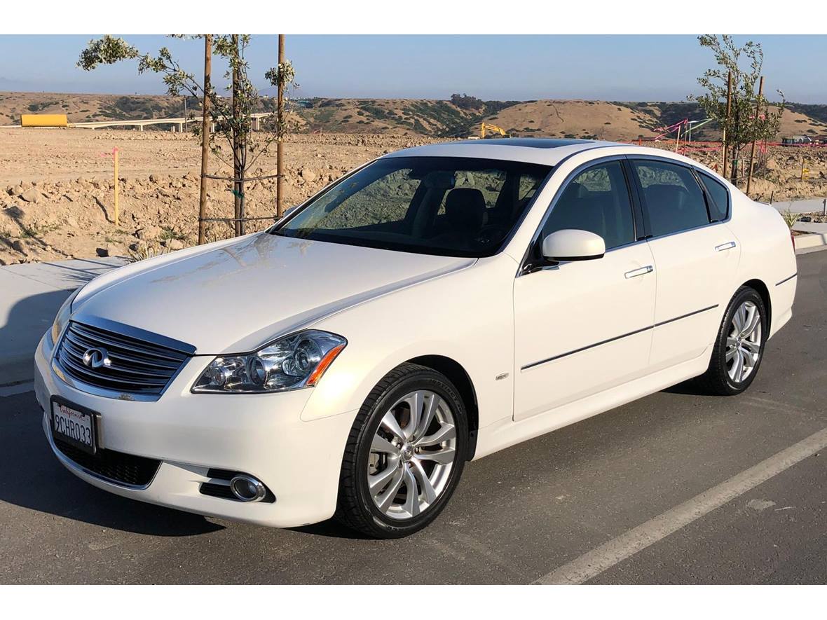 2008 Infiniti M45 for sale by owner in La Puente