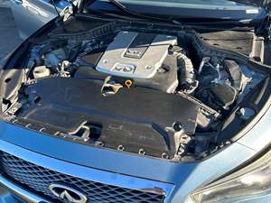 Infiniti Q50 for sale by owner in Palmdale CA