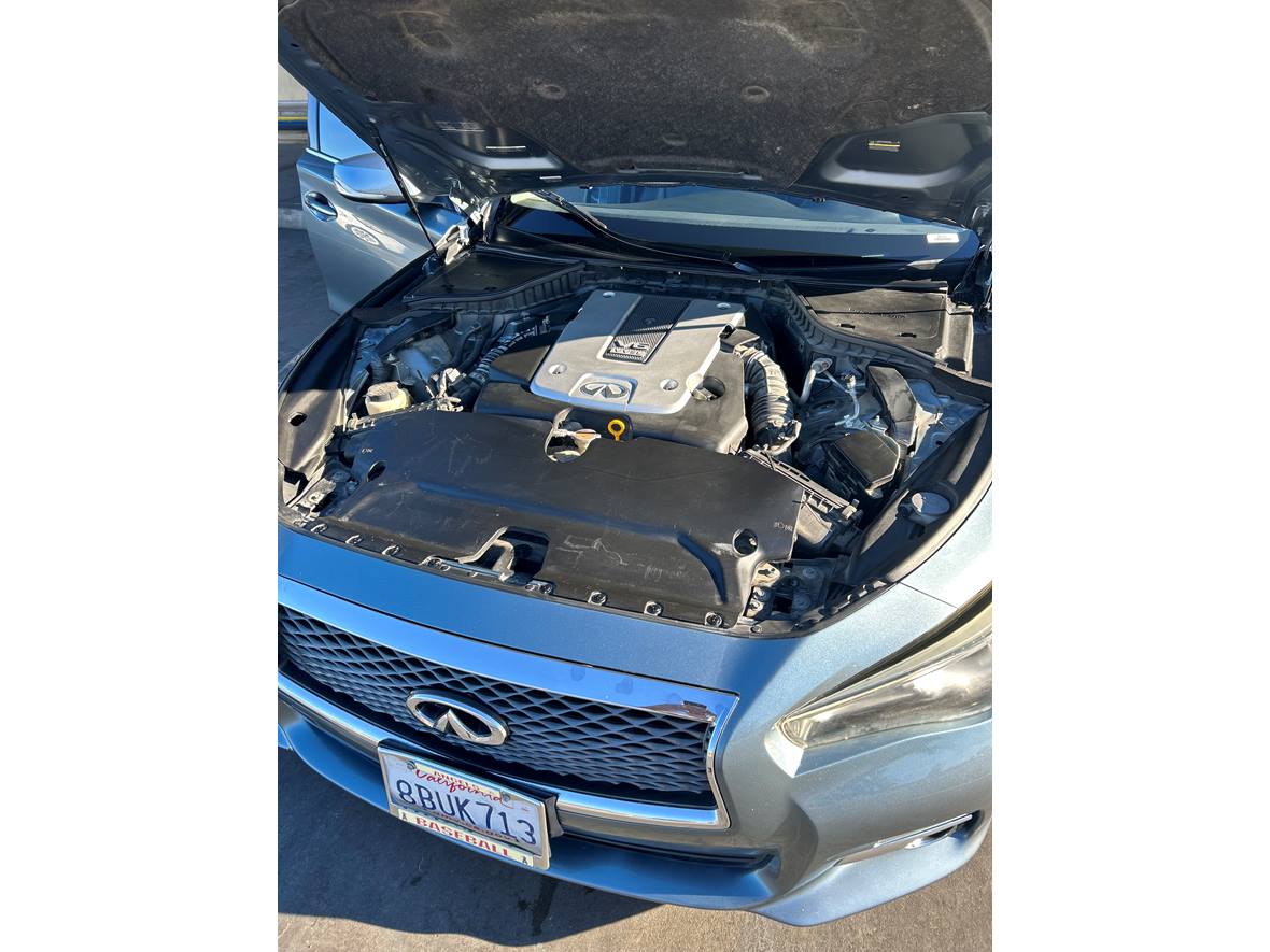 2014 Infiniti Q50 for sale by owner in Palmdale