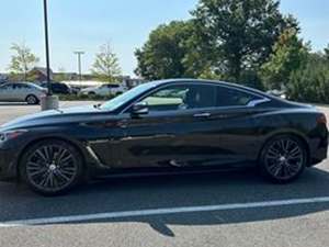 Black 2017 Infiniti Q60