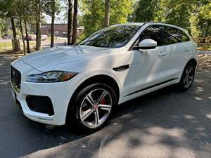 White 2018 Jaguar F-PACE