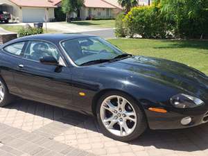 Jaguar XK8 for sale by owner in La Quinta CA